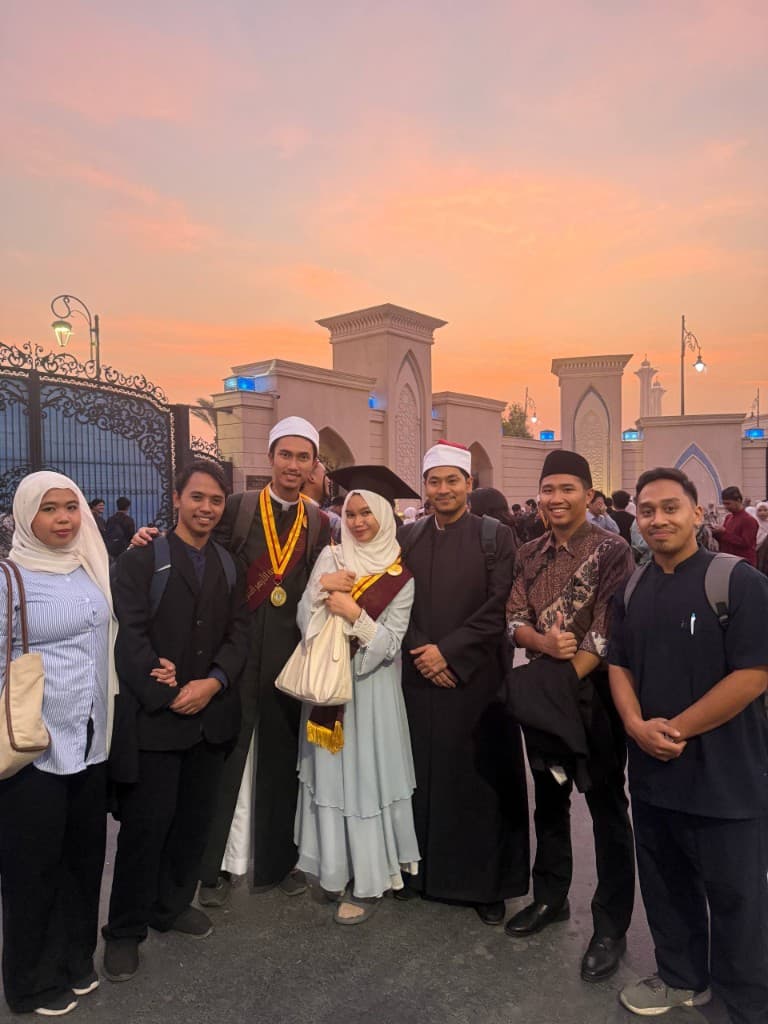 Muhammad Hakim and Muhammad Rohim at their Al-Azhar graduation with MMG friends